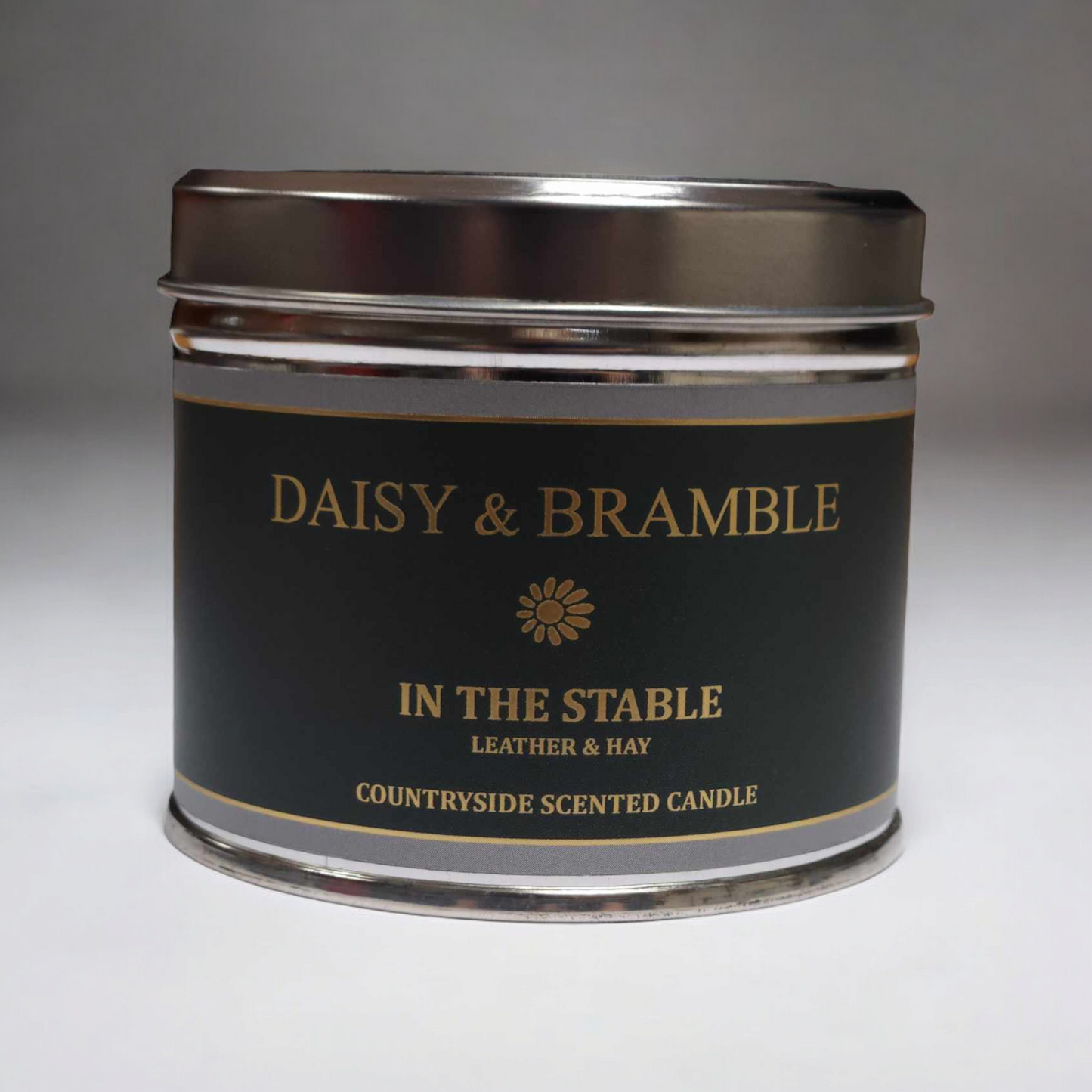 Daisy & Bramble In the Stable Candle