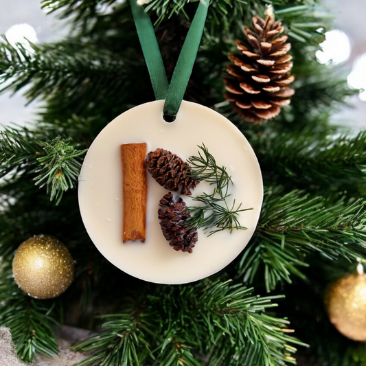 Christmas Spruce Tree Decoration - Pine, berries and amber