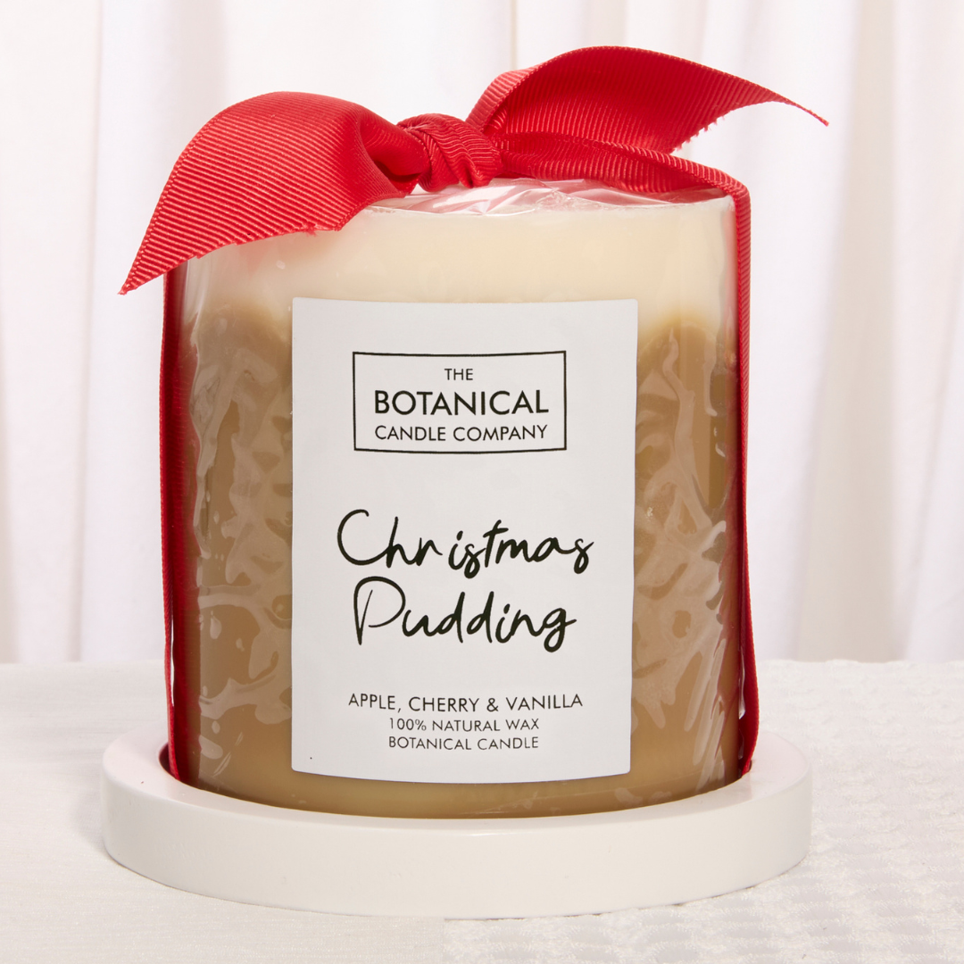 Christmas Pudding TESTER Medium Luxury Botanical Candle - Apple, Cherry and Vanilla
