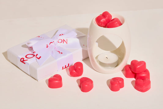 Cuddle TESTER - Peony & Iris Luxury Scented Wax Melts - By Rouge London