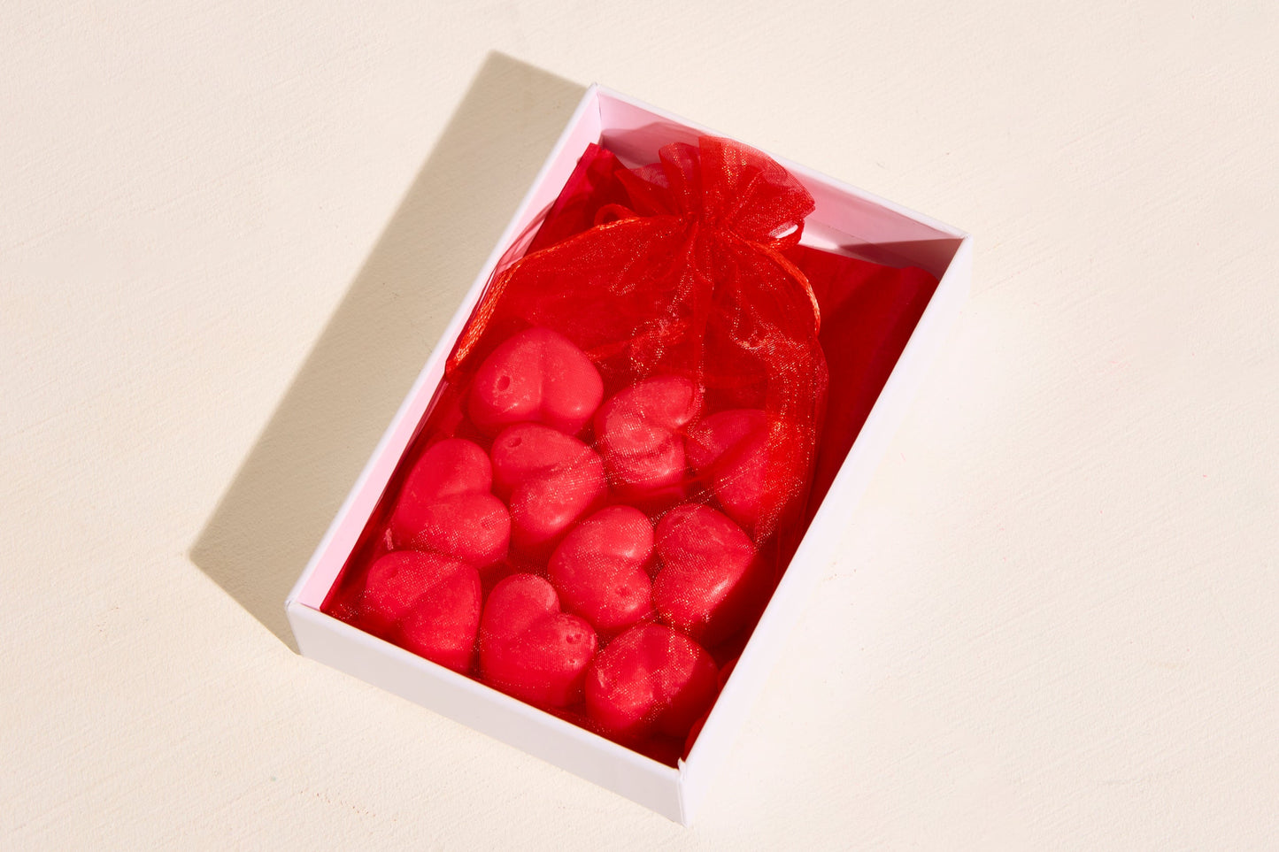 Red Rose - Damask Rose & Vanilla Luxury Scented Wax Melts - By Rouge London